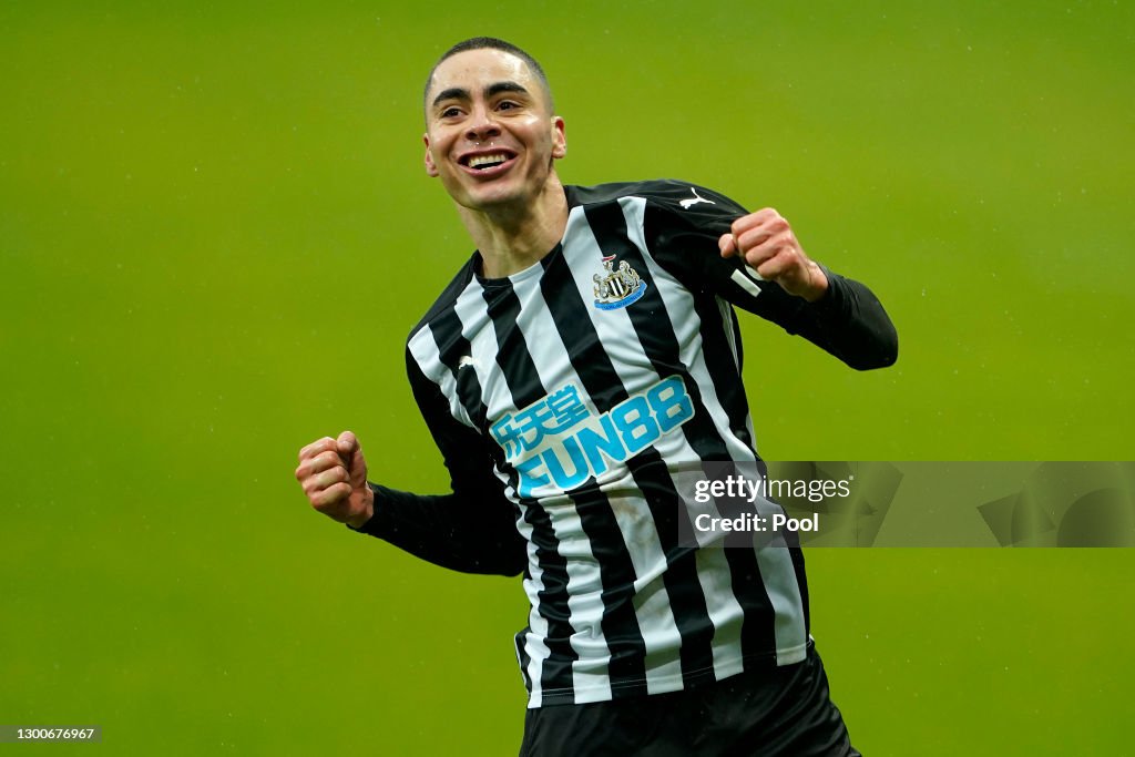 Newcastle United v Southampton - Premier League