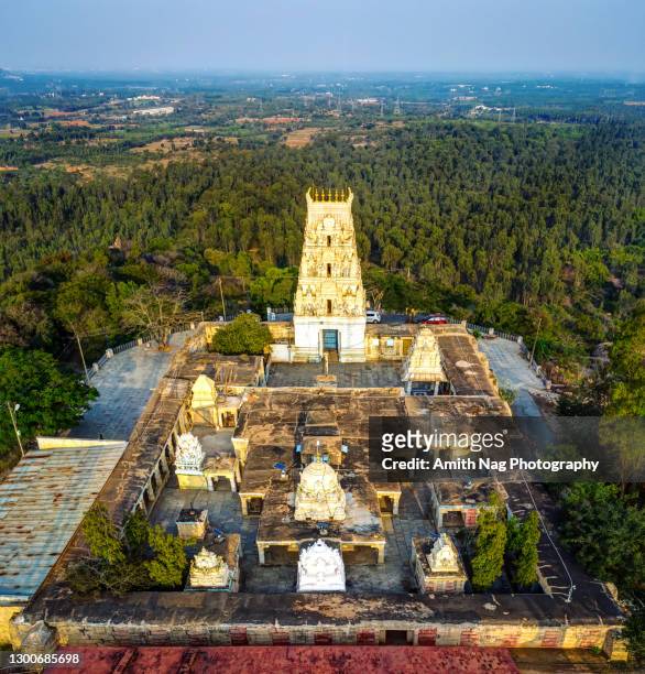 an aerial view of the 1000-year old markandeshwara temple - bangalore cityscape stock pictures, royalty-free photos & images