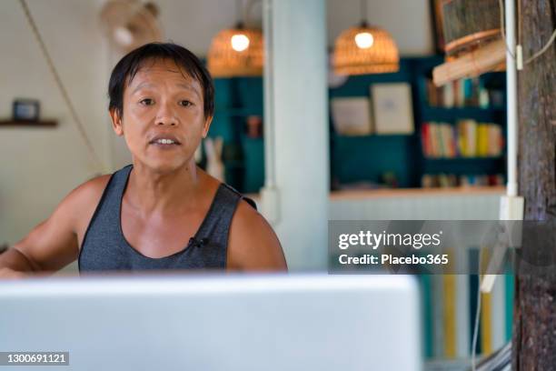 Teams 365 Photos and Premium High Res Pictures - Getty Images