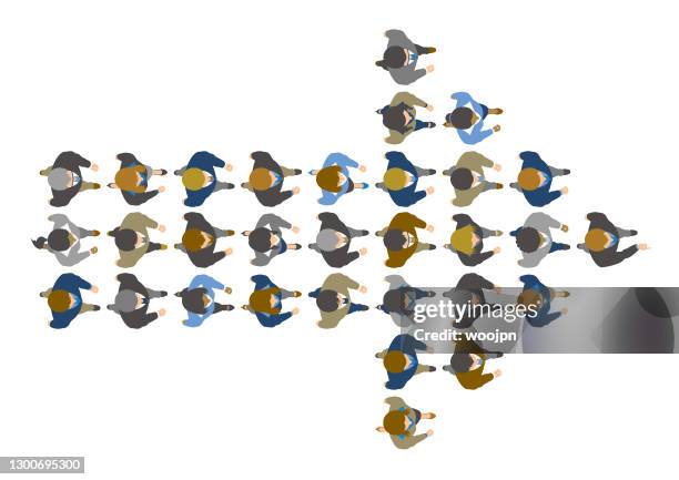 1 235点の真俯瞰 人イラスト素材 Getty Images 1 235点の真俯瞰 人イラスト素材 Getty Images