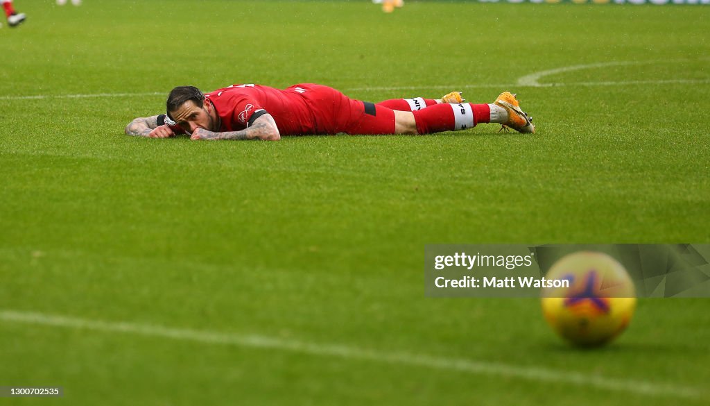 Newcastle United v Southampton - Premier League