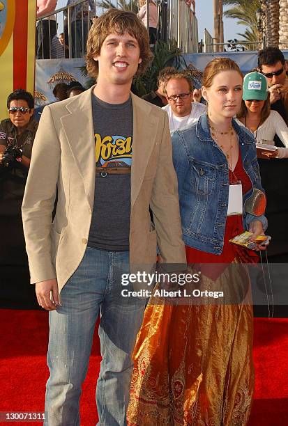 Jon Heder and wife during 2005 MTV Movie Awards - Arrivals at Shrine Auditorium in Los Angeles, California, United States.