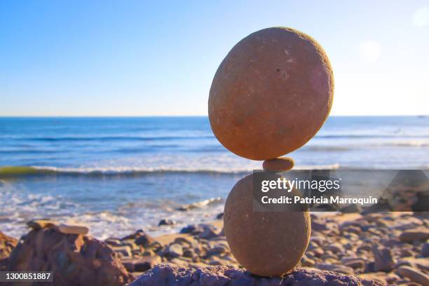 Balacing Rocks Natural Balancing Rock Formation Photos and Premium High Res Pictures ...