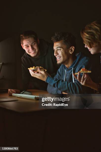 Computer Nars Nerd At Computer At Night Photos and Premium High Res Pictures - Getty ...