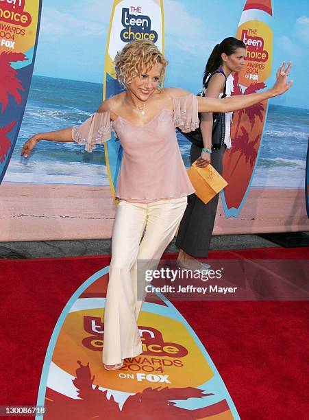 Brittany Murphy during The 2004 Teen Choice Awards - Arrivals at Universal Ampitheatre in Universal City, California, United States.