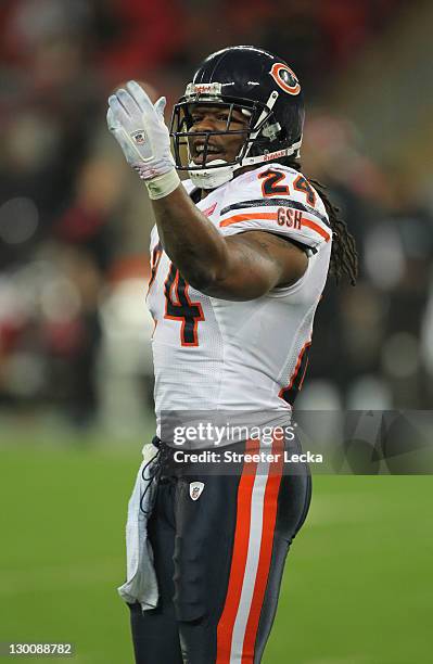 Marion Barber of the Chicago Bears celebrates a touchdown during the NFL International Series match between Chicago Bears and Tampa Bay Buccaneers at...