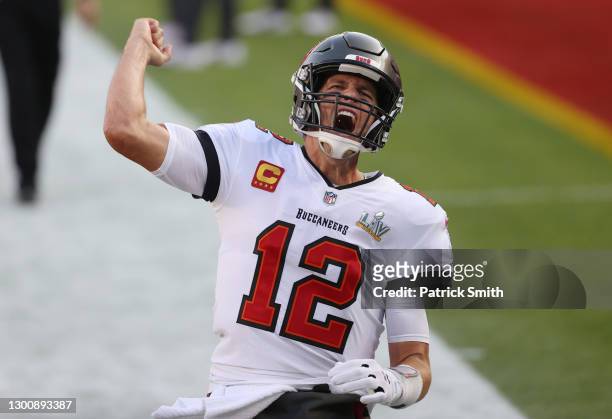Tom Brady of the Tampa Bay Buccaneers shouts as he takes the field before Super Bowl LV against the Kansas City Chiefs at Raymond James Stadium on...