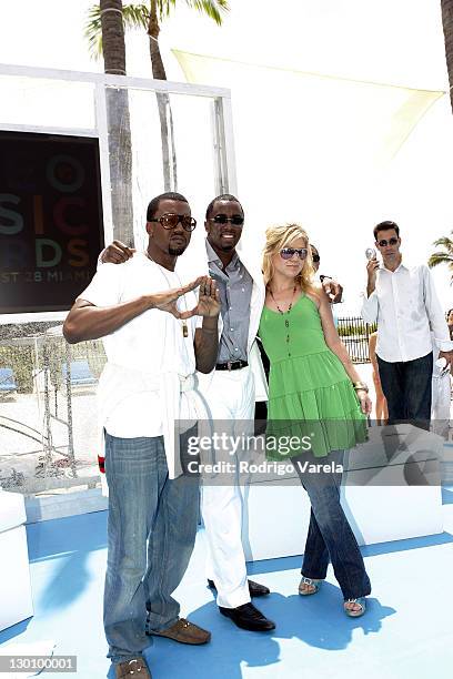 Kanye West, Sean "P. Diddy" Combs and Kelly Clarkson