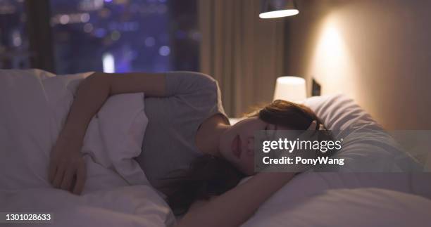 asian woman lose sleep - sleep problems stock pictures, royalty-free photos & images