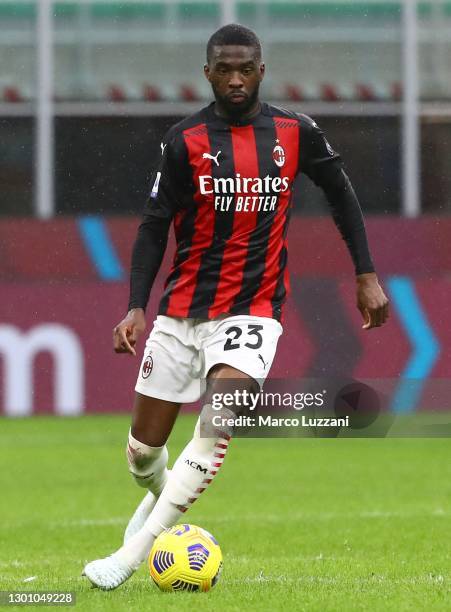 Fikayo Tomori of AC Milan in action during the Serie A match between AC Milan and FC Crotone at Stadio Giuseppe Meazza on February 07, 2021 in Milan,...