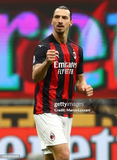 Zlatan Ibrahimovic of AC Milan celebrates his second goal during the Serie A match between AC Milan and FC Crotone at Stadio Giuseppe Meazza on...