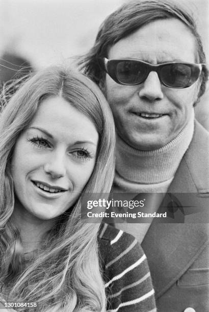 British folk duo Peters and Lee, UK, 2nd March 1973. They are Dianne Lee and Lennie Peters .