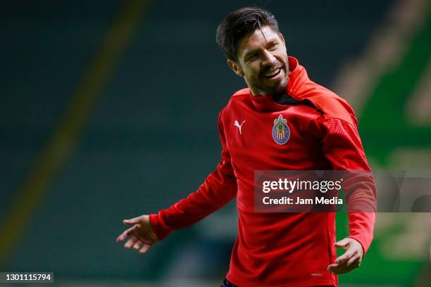 Oribe Peralta of Chivas reacts prior to the 5th round match between Leon and Chivas as part of Torneo Guard1anes 2021 Liga MX at Leon Stadium on...