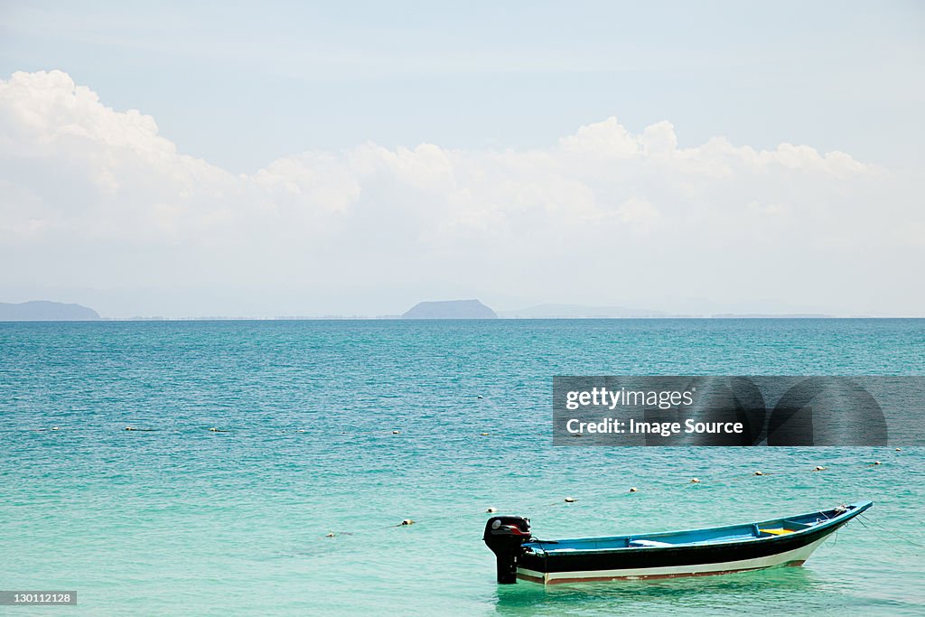 Boot auf dem Meer, Perhentian Inseln, Malaysia