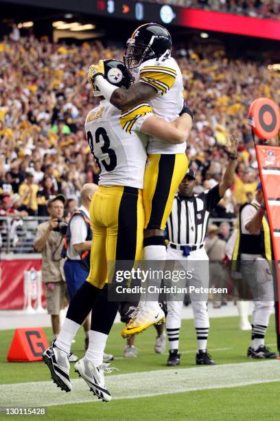 Heath Miller of the Pittsburgh Steelers celebrates with teammate Mike Wallace after he scored a touchdown against the Arizona Cardinals during the...