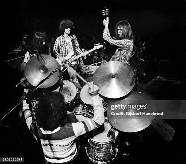 Neil Young And Crazy Horse Neil Young And Crazy Horse