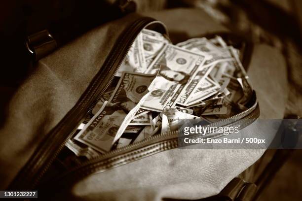 Closeup Of Duffle Bag Filled With Moneyitaliaitaly High-Res Stock Photo -  Getty Images