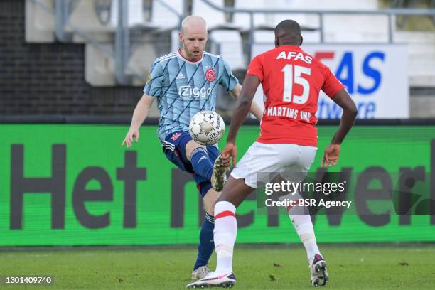 Davy Klaassen of Ajax controls the ball from the air, Bruno Martins Indi of AZ during the Dutch Eredivisie match between AZ and Ajax at Afas Stadion...
