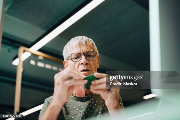 8,245 Older Computer Programmer Stock Photos, High-Res Pictures, and ...