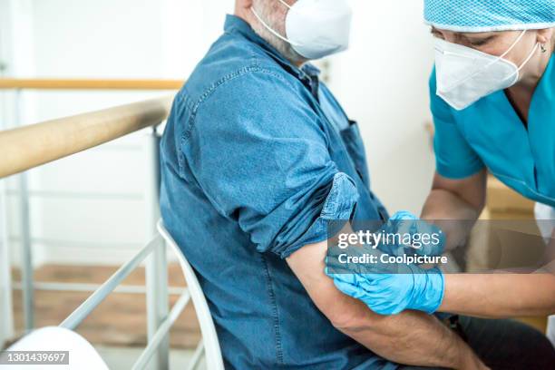 vaccination - czech republic covid stock pictures, royalty-free photos & images