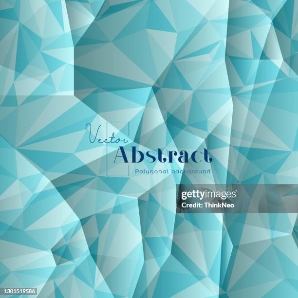 stockillustraties, clipart, cartoons en iconen met lage poly geometrische sjabloon stock illustratie - meerdere lagen effect