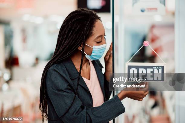 reopening small business - restaurants open during lockdown stock pictures, royalty-free photos & images