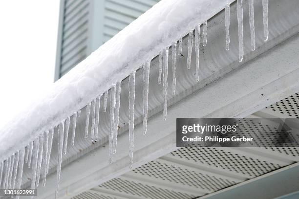 icicles - philadelphia winter stock pictures, royalty-free photos & images