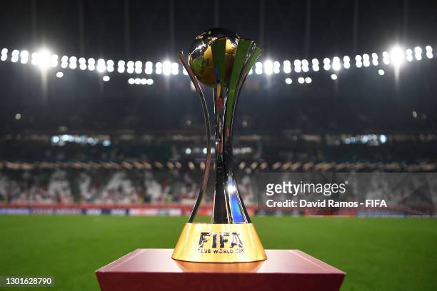 The winner's trophy is seen on a plinth at the side of the pitch prior to the FIFA Club World Cup Qatar 2020 Final between FC Bayern Muenchen and...