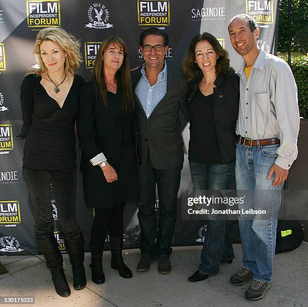 Steven Raphael 16 Mj Peckos Photos & High Res Pictures - Getty Images