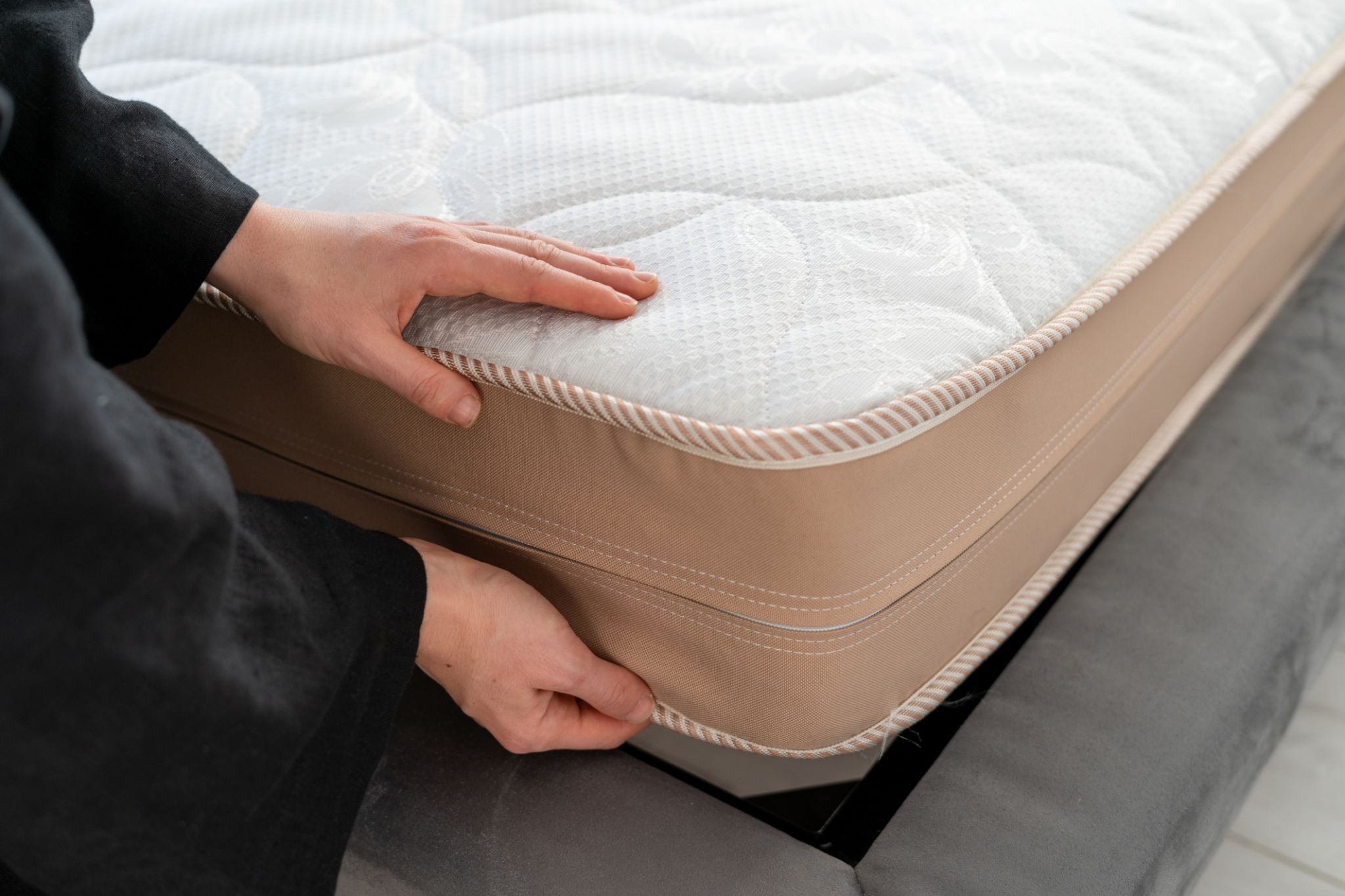 Orthopedic memory foam mattress with soft topper Orthopedic memory foam mattress with soft topper
