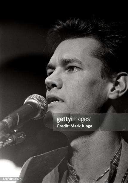 Country Star Randy Travis 211 Country Singer Randy Travis Photos & High Res Pictures - Getty Images