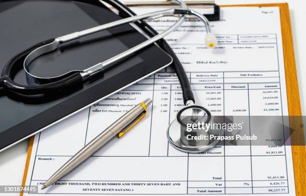 planning medical expenses - bill legislation foto e immagini stock