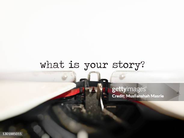 what is your story? typed on semi bokeh classic and dusty vintage typewriter. storytelling concept and white backgrounds. - story telling in the workplace stock pictures, royalty-free photos & images