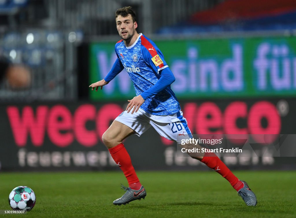 Holstein Kiel v FC Würzburger Kickers - Second Bundesliga