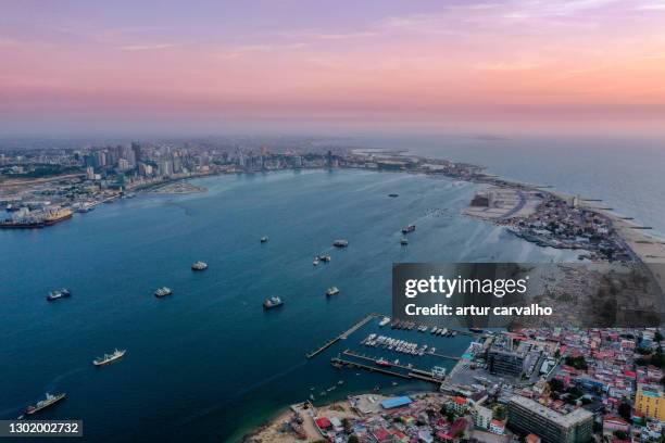 luanda bay from above - angola fotografías e imágenes de stock