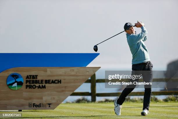Jordan Spieth of the United States plays his shot from the 18th tee during the third round of the AT&T Pebble Beach Pro-Am at Pebble Beach Golf Links...