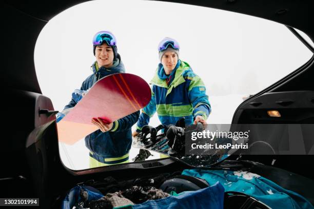 friends going to ski - snow board stock pictures, royalty-free photos & images