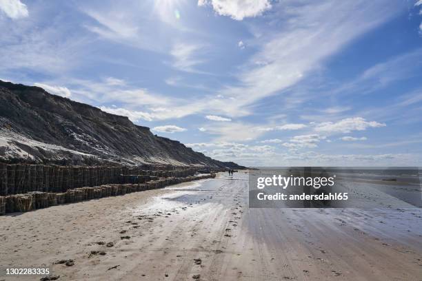 beautiful coastline at nørre lyngby in northern denmark - andersdahl65 stock pictures, royalty-free photos & images