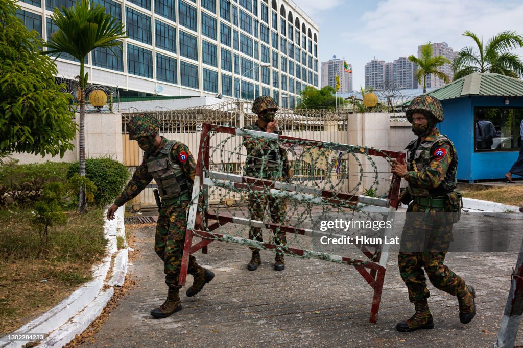 Protests Continue Despite Military Vehicles Presence