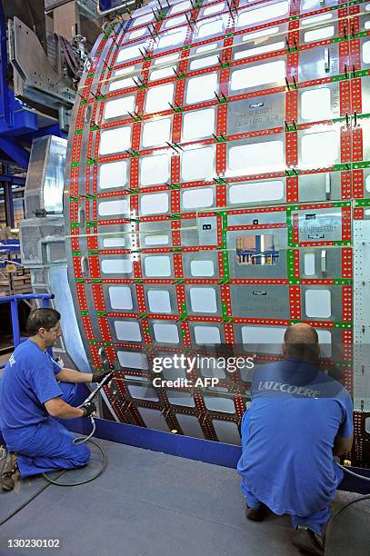 Jet Rivets Photos and Premium High Res Pictures - Getty Images