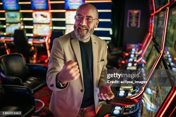 this is easy money - old slot machine stock pictures, royalty-free photos & images