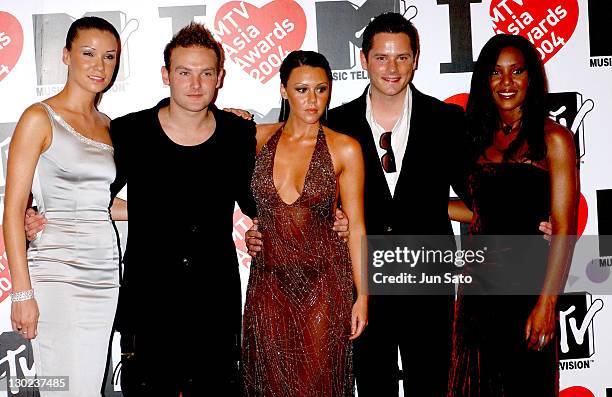 Jessica Taylor, Kevin Simm, Michelle Heaton, Tony Lundon and Kelli Young of Liberty X
