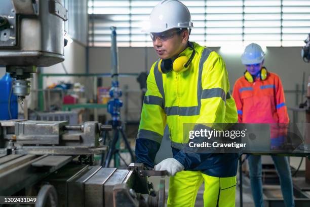 Manufacturing Engineering Lab 26 Analytics Computing And Complex Systems Laboratory Stock Photos ...