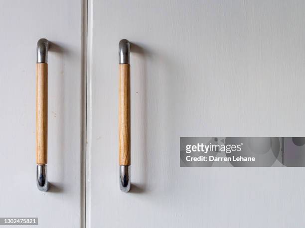 close up of cupboard handles - handle 個照片及圖片檔