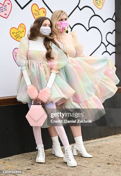 Street Style - February 2021 - New York Fashion Week: The Shows Street Style - February 2021 - New York Fashion Week: The Shows