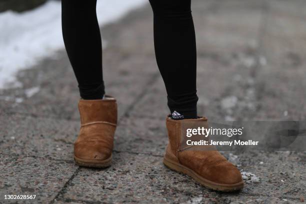 Anna Winter wearing Ugg boots and Filipa K leggings on February 15, 2021 in Berlin, Germany.