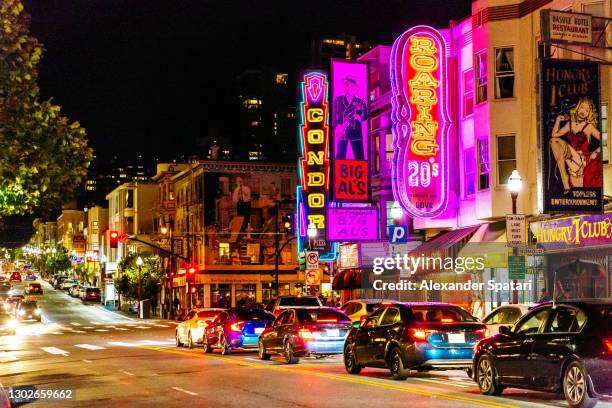 nighlife in north beach district, san francisco, usa - little italy stock pictures, royalty-free photos & images