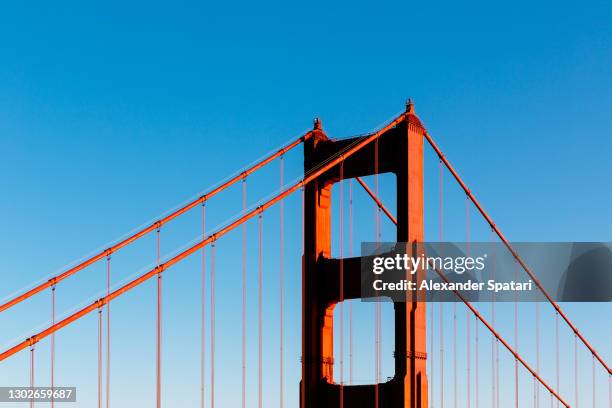 golden gate bridge close-up, san francisco, usa - golden gate foto e immagini stock