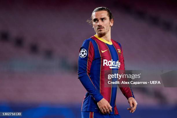 Antoine Griezmann of FC Barcelona looks on during the UEFA Champions League Round of 16 match between FC Barcelona and Paris Saint-Germain at Camp...