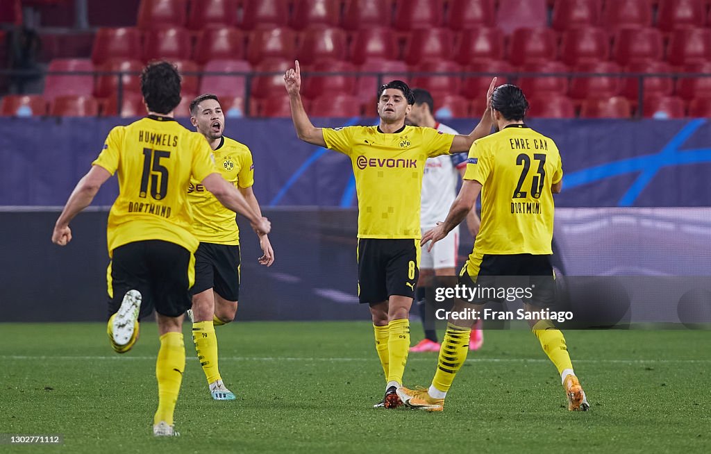 Sevilla FC v Borussia Dortmund - UEFA Champions League Round Of 16 Leg One